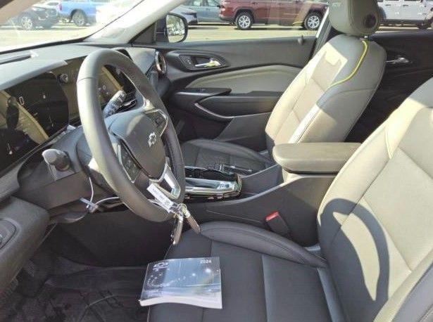 used 2024 Chevrolet Trax car, priced at $23,995