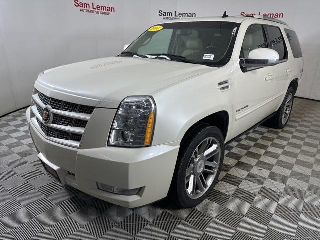 used 2014 Cadillac Escalade car, priced at $16,990