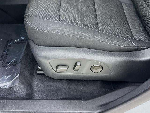 used 2024 Chevrolet Traverse car, priced at $35,995
