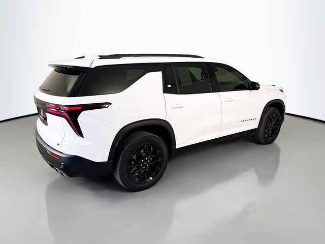 used 2024 Chevrolet Traverse car, priced at $35,995