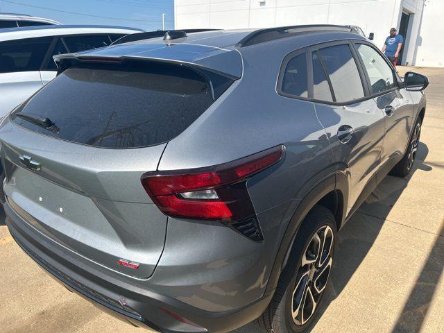 new 2025 Chevrolet Trax car, priced at $24,045