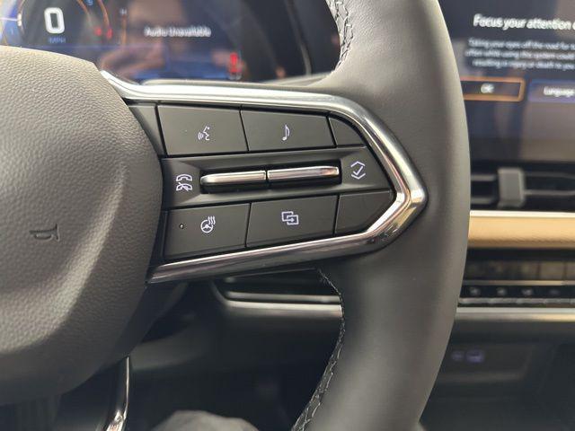 new 2025 Chevrolet Equinox car, priced at $33,430