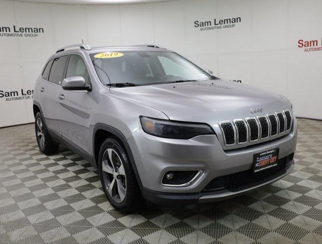 used 2019 Jeep Cherokee car, priced at $10,995