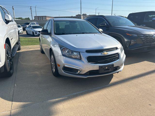 used 2016 Chevrolet Cruze Limited car, priced at $5,485