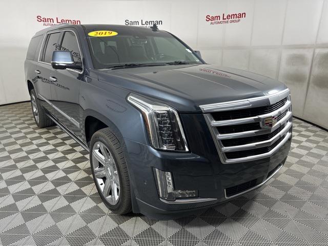 used 2019 Cadillac Escalade ESV car, priced at $38,995