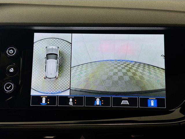 used 2023 Buick Envision car, priced at $29,995