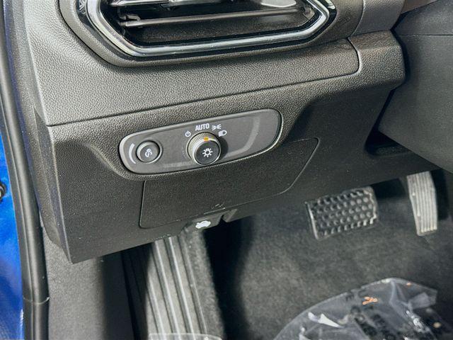 used 2023 Chevrolet Bolt EUV car, priced at $20,990