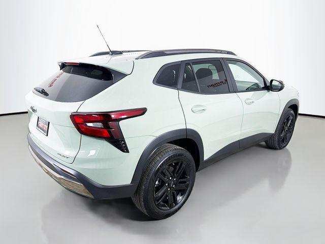 new 2025 Chevrolet Trax car, priced at $26,940