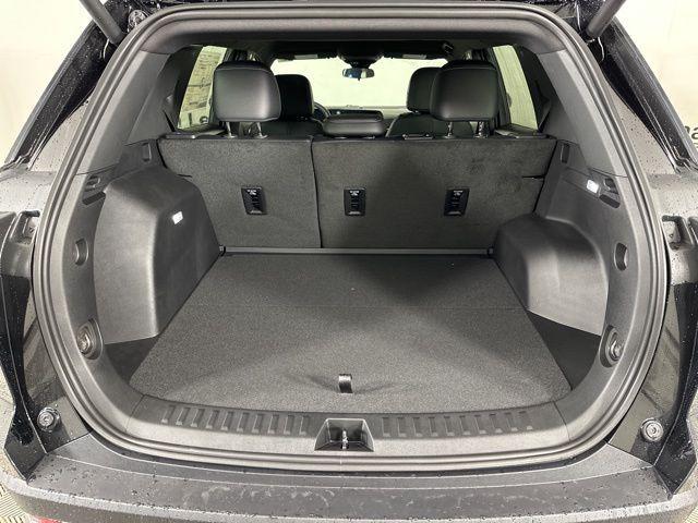 used 2025 Chevrolet Equinox car, priced at $27,995
