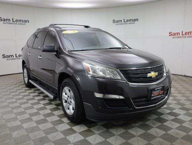 used 2016 Chevrolet Traverse car, priced at $11,495