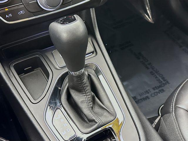 used 2020 Jeep Cherokee car, priced at $18,490