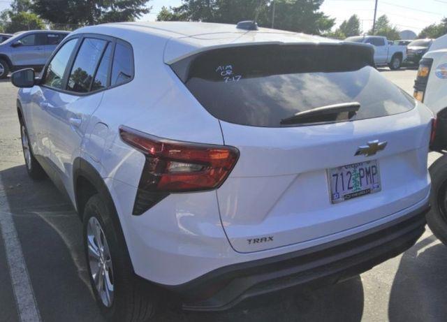 used 2024 Chevrolet Trax car, priced at $20,490