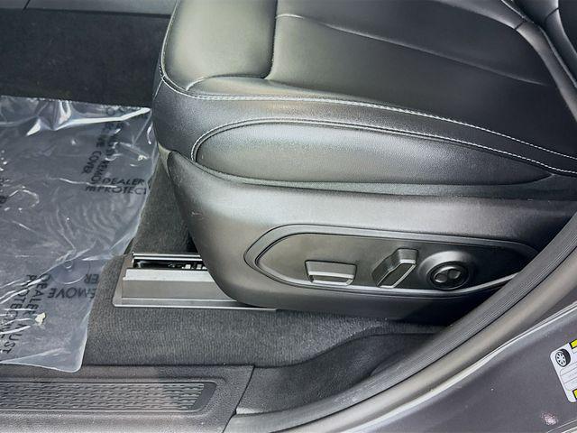 used 2025 Jeep Grand Cherokee car, priced at $41,995