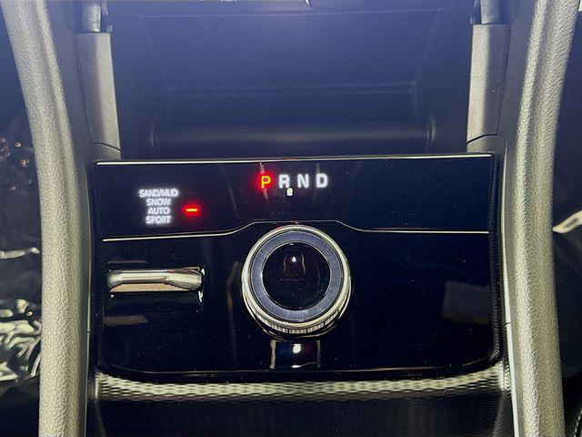 used 2025 Jeep Grand Cherokee car, priced at $41,995