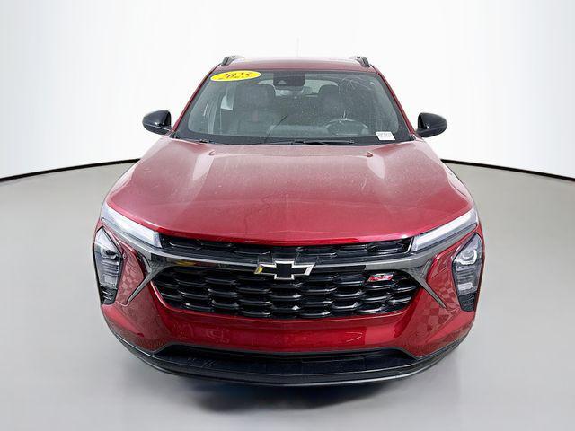 used 2025 Chevrolet Trax car, priced at $24,495
