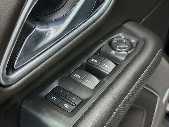 used 2021 GMC Yukon car, priced at $40,990