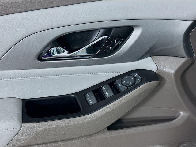 used 2019 Chevrolet Traverse car, priced at $16,990