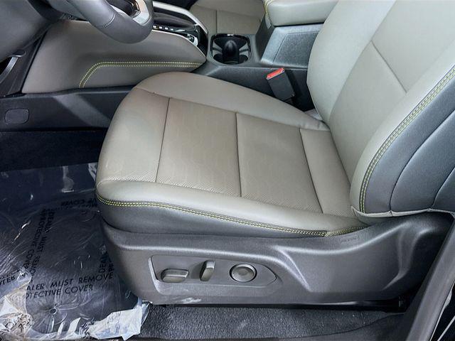 new 2025 Chevrolet Colorado car, priced at $51,070