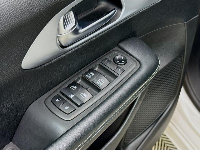 used 2021 Chrysler Pacifica Hybrid car, priced at $22,490