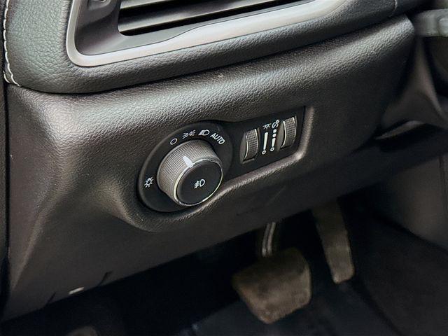 used 2021 Chrysler Pacifica Hybrid car, priced at $22,490