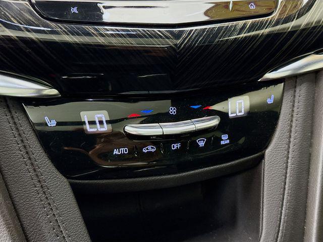 used 2022 Cadillac XT6 car, priced at $30,990
