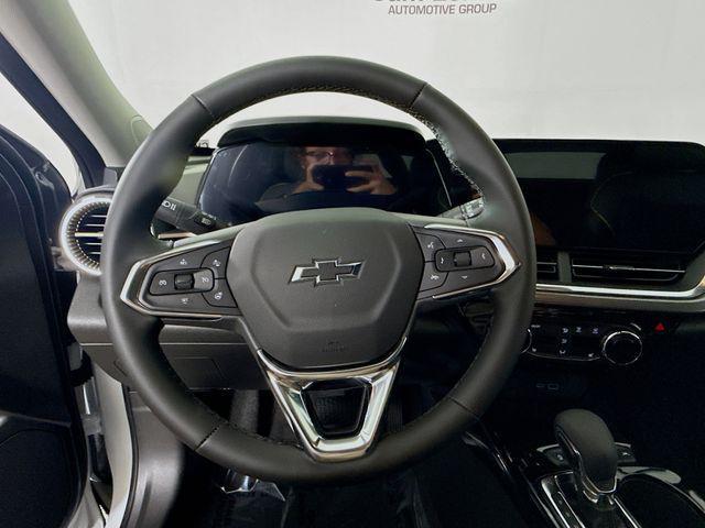 new 2025 Chevrolet Trax car, priced at $25,105