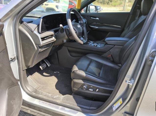 used 2024 Cadillac XT4 car, priced at $43,000