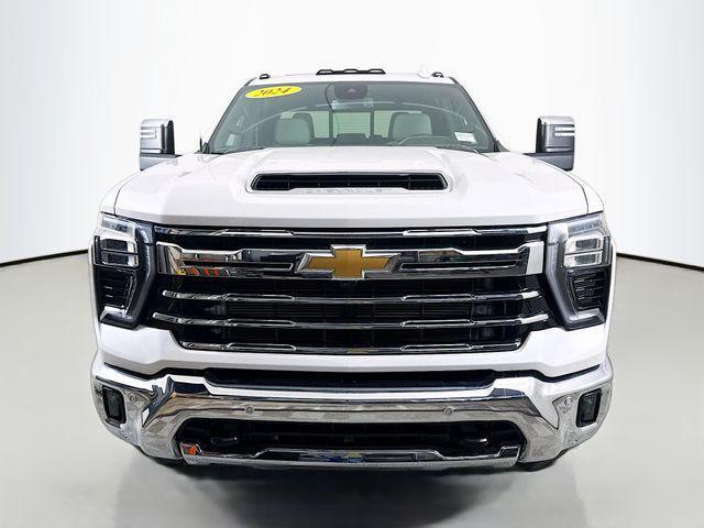 used 2024 Chevrolet Silverado 3500 car, priced at $67,990