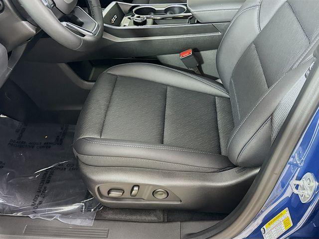 new 2026 Chevrolet Equinox car, priced at $32,130