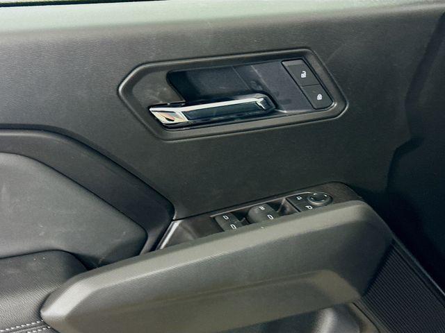 new 2025 Chevrolet Colorado car, priced at $38,315
