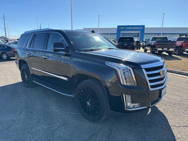 used 2016 Cadillac Escalade car, priced at $27,990