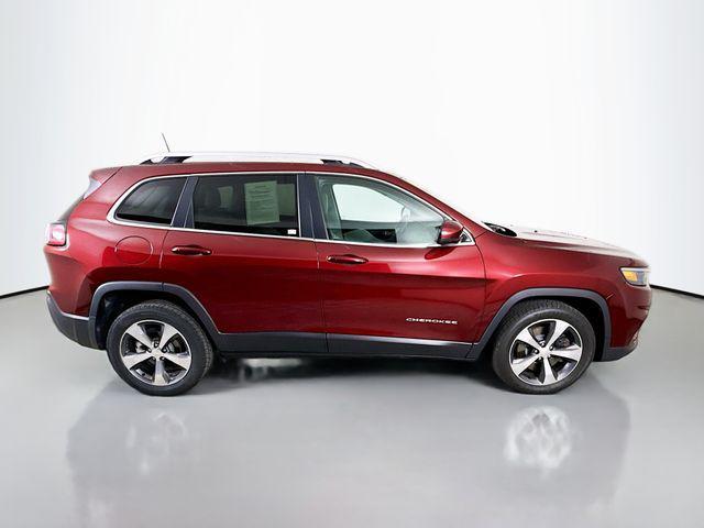used 2019 Jeep Cherokee car, priced at $18,495