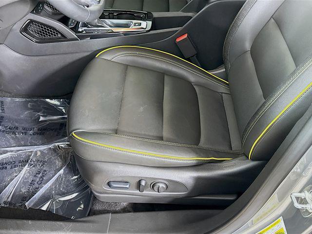 used 2024 Chevrolet TrailBlazer car, priced at $25,495