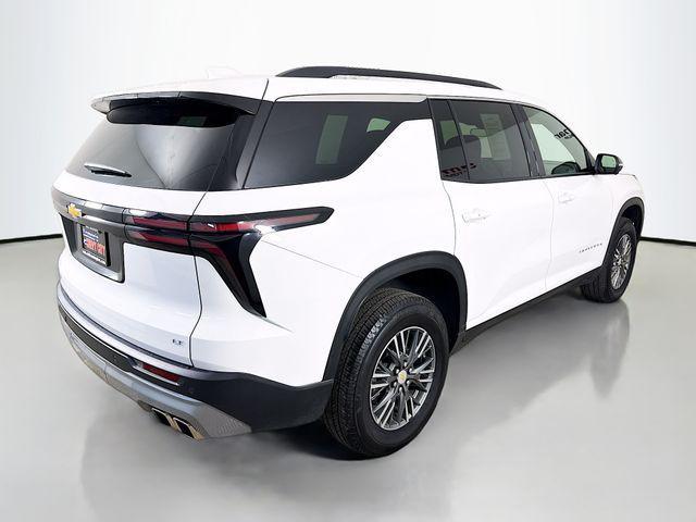 used 2024 Chevrolet Traverse car, priced at $37,995