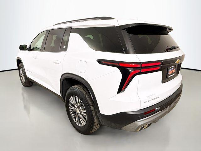 used 2024 Chevrolet Traverse car, priced at $37,995