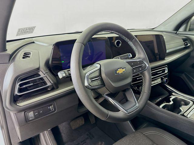 used 2024 Chevrolet Traverse car, priced at $37,995
