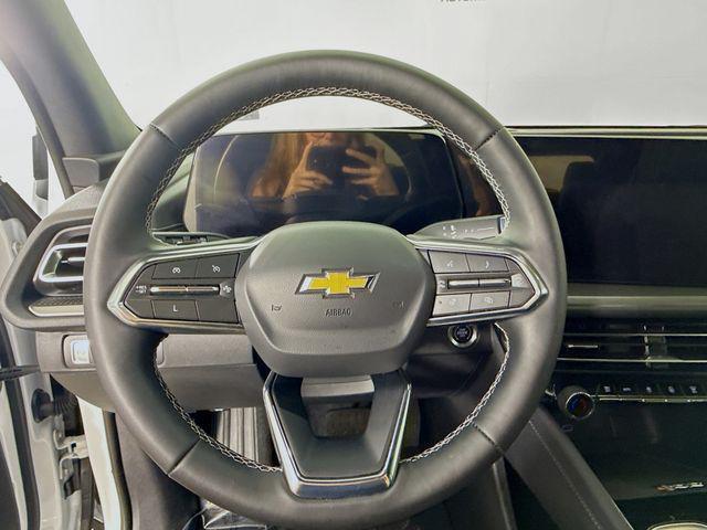 used 2024 Chevrolet Traverse car, priced at $37,995