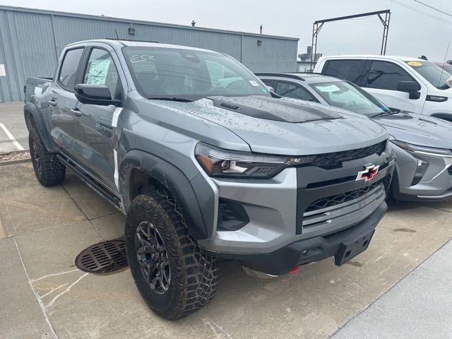 new 2025 Chevrolet Colorado car, priced at $51,070