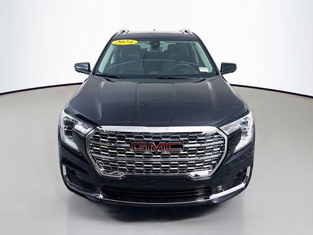 used 2024 GMC Terrain car, priced at $31,990