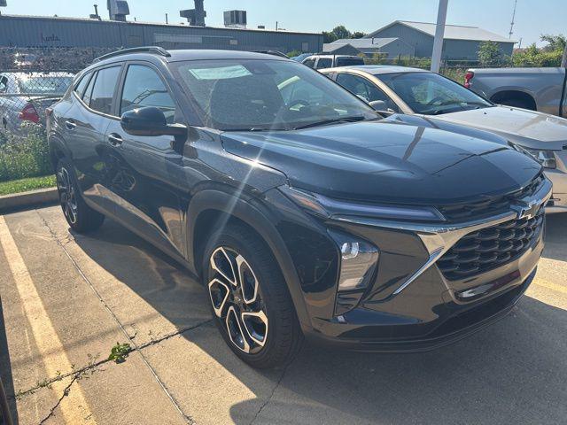 new 2025 Chevrolet Trax car, priced at $25,895