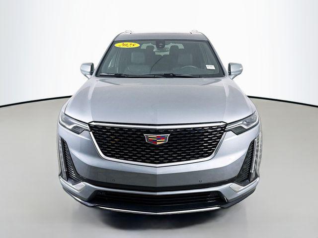 used 2025 Cadillac XT6 car, priced at $43,990