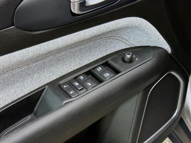 used 2022 Jeep Compass car, priced at $21,995