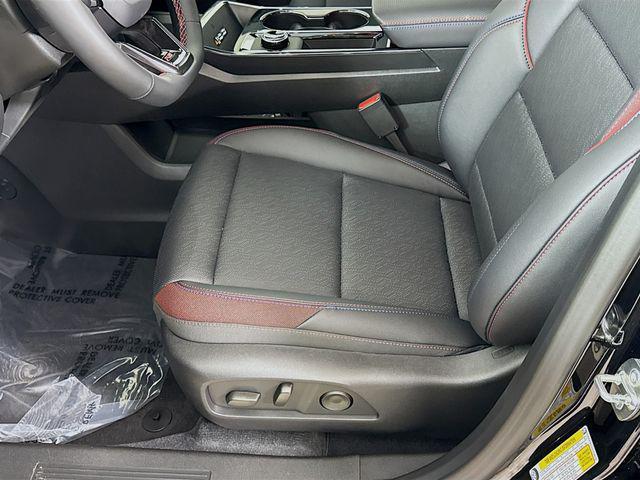 new 2026 Chevrolet Equinox car, priced at $34,395