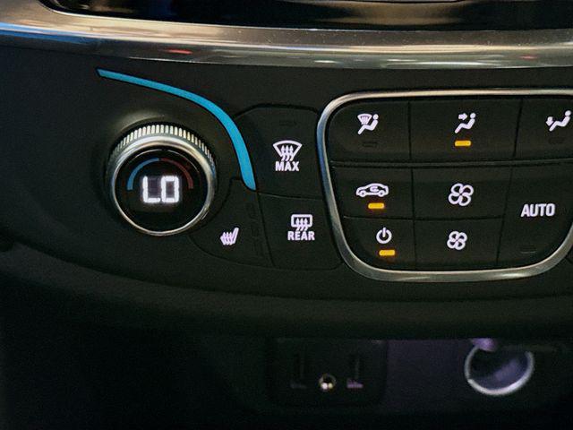 used 2023 Chevrolet Traverse car, priced at $27,995