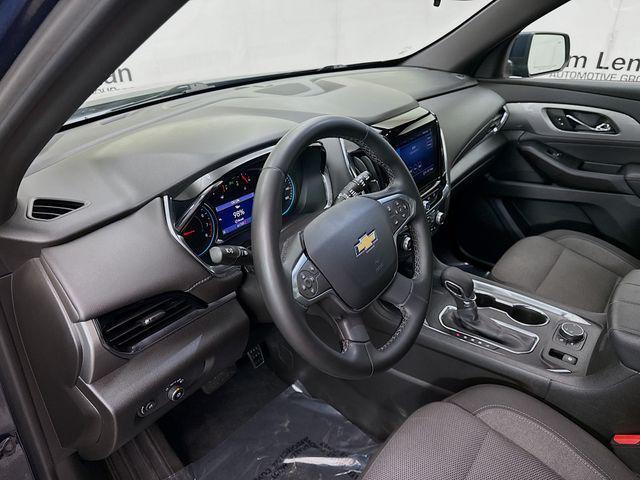 used 2023 Chevrolet Traverse car, priced at $22,985