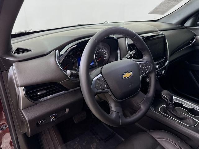 used 2023 Chevrolet Traverse car, priced at $31,995