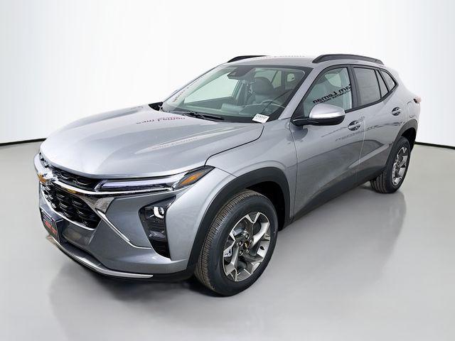 new 2025 Chevrolet Trax car, priced at $22,840