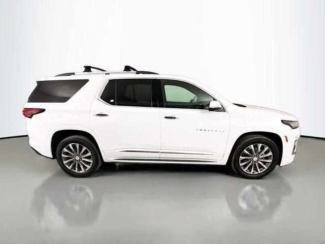 used 2022 Chevrolet Traverse car, priced at $29,990