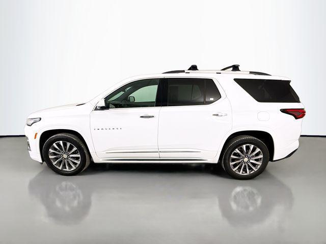 used 2022 Chevrolet Traverse car, priced at $29,990