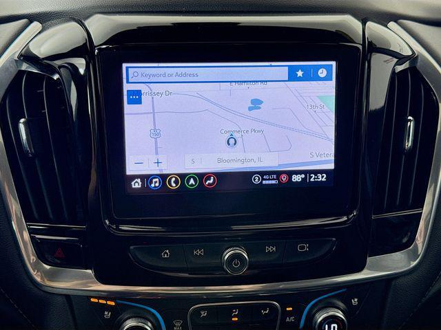 used 2022 Chevrolet Traverse car, priced at $29,990